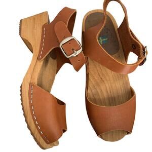 MIA Greta Tan Luggage Leather Clog Sandal Heel